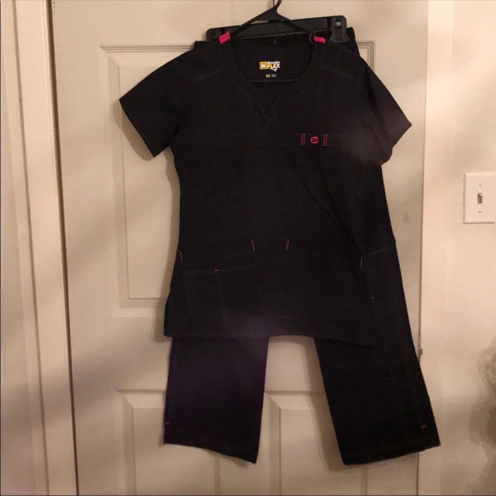 Nurse scrubs top and bottom